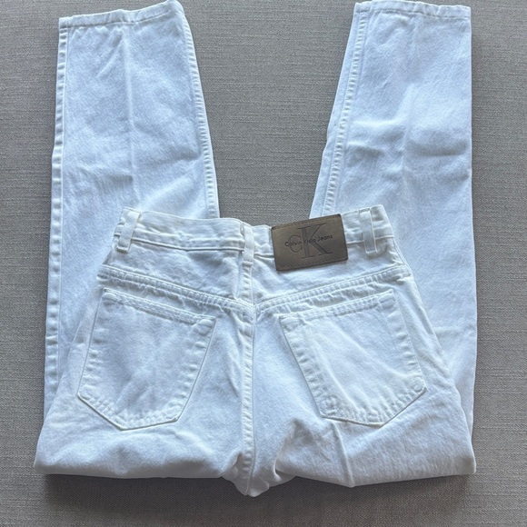Calvin Klein high rise skinny white denim 🤍 size 4 - Picture 10 of 14